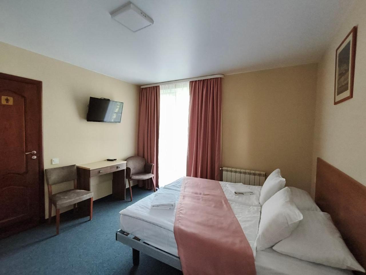 Hotel Express Корпус 2 Kiev Exterior foto