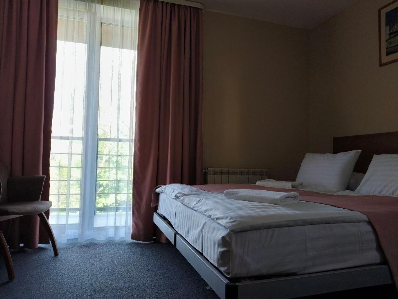 Hotel Express Корпус 2 Kiev Exterior foto