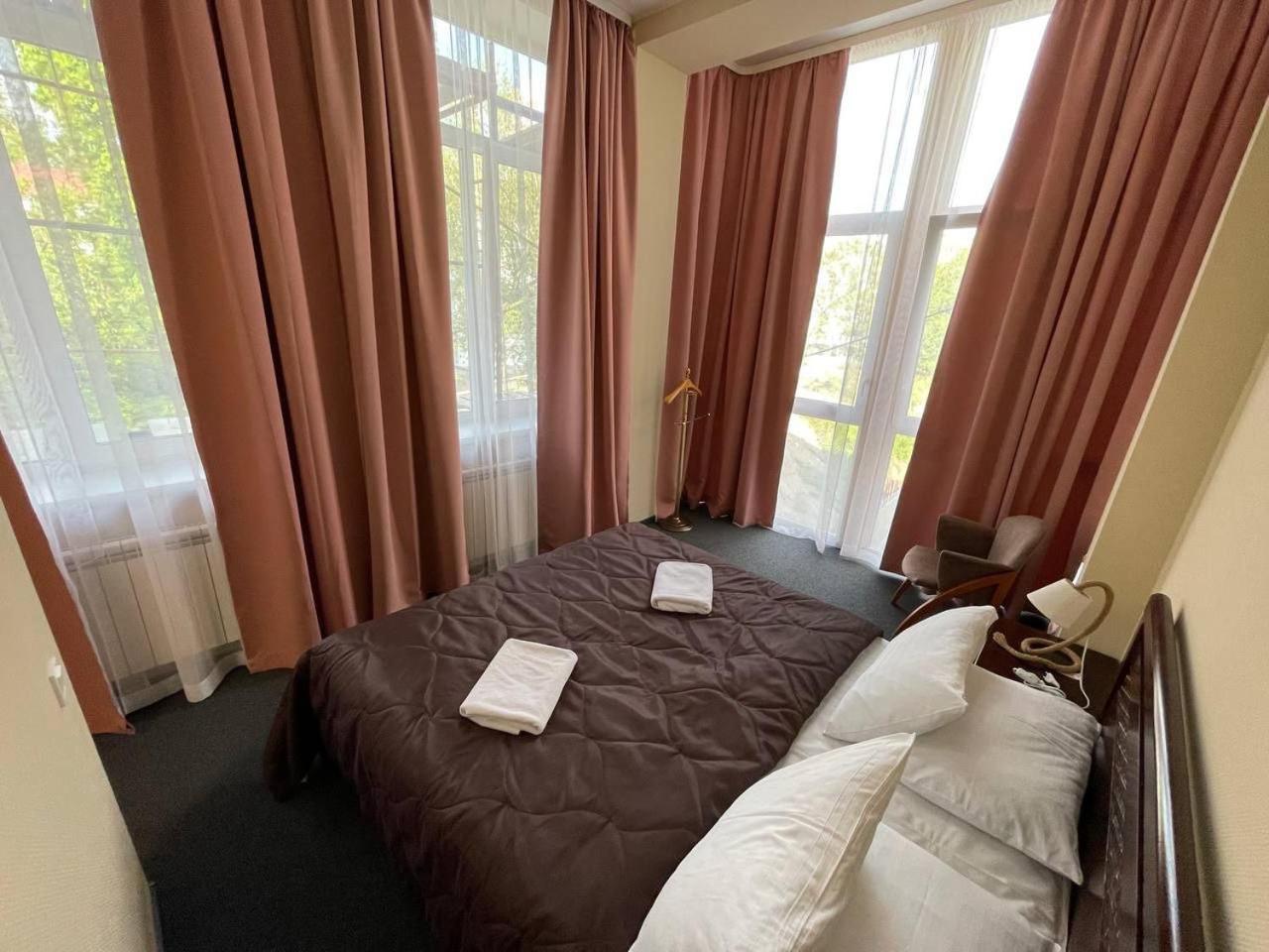 Hotel Express Корпус 2 Kiev Exterior foto